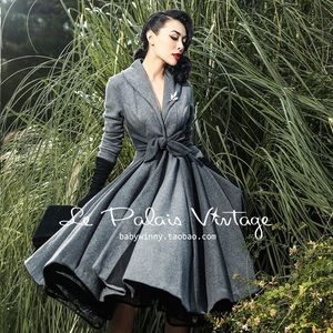 Le Palais Vintage Self-tie Bow Circle Coat Dress